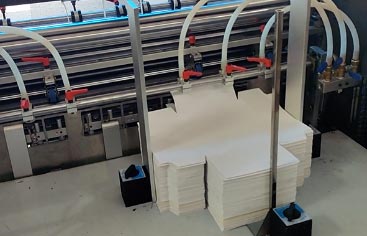 Automatic Rigid Box Maker