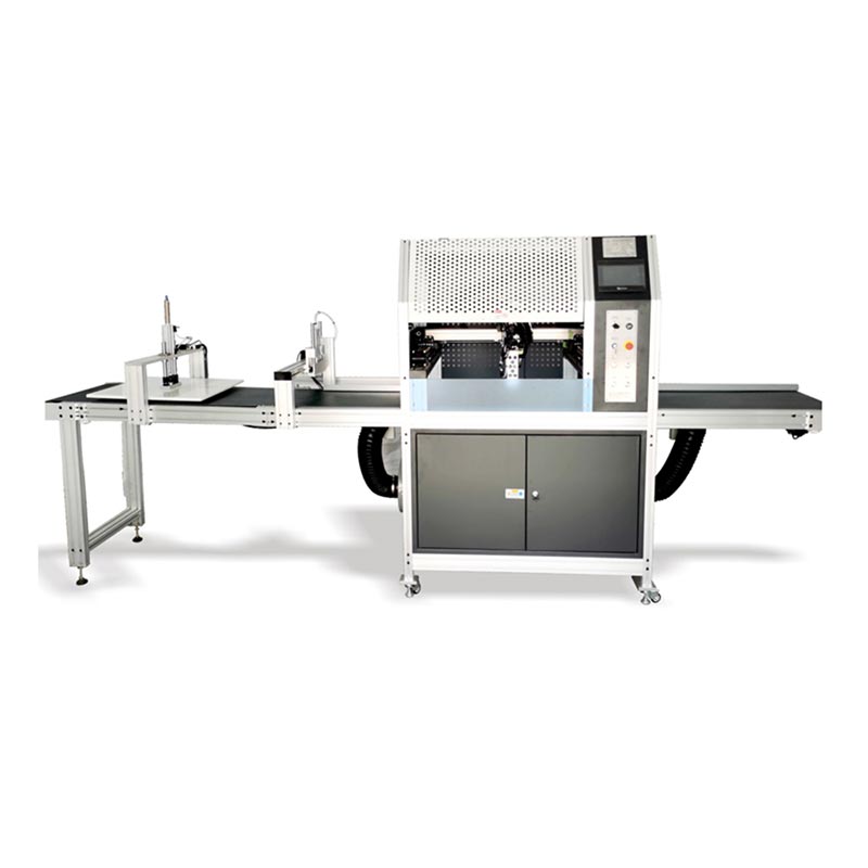 Multifunksjonell monteringsmaskin